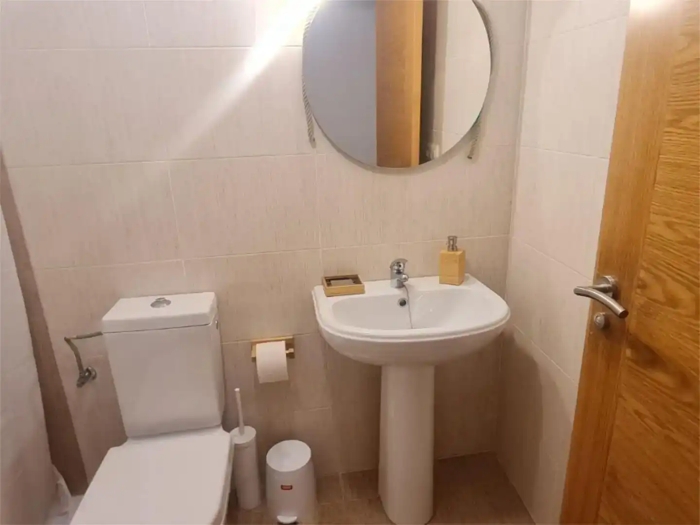 Bathroom of Flat for rent in Ribadedeva