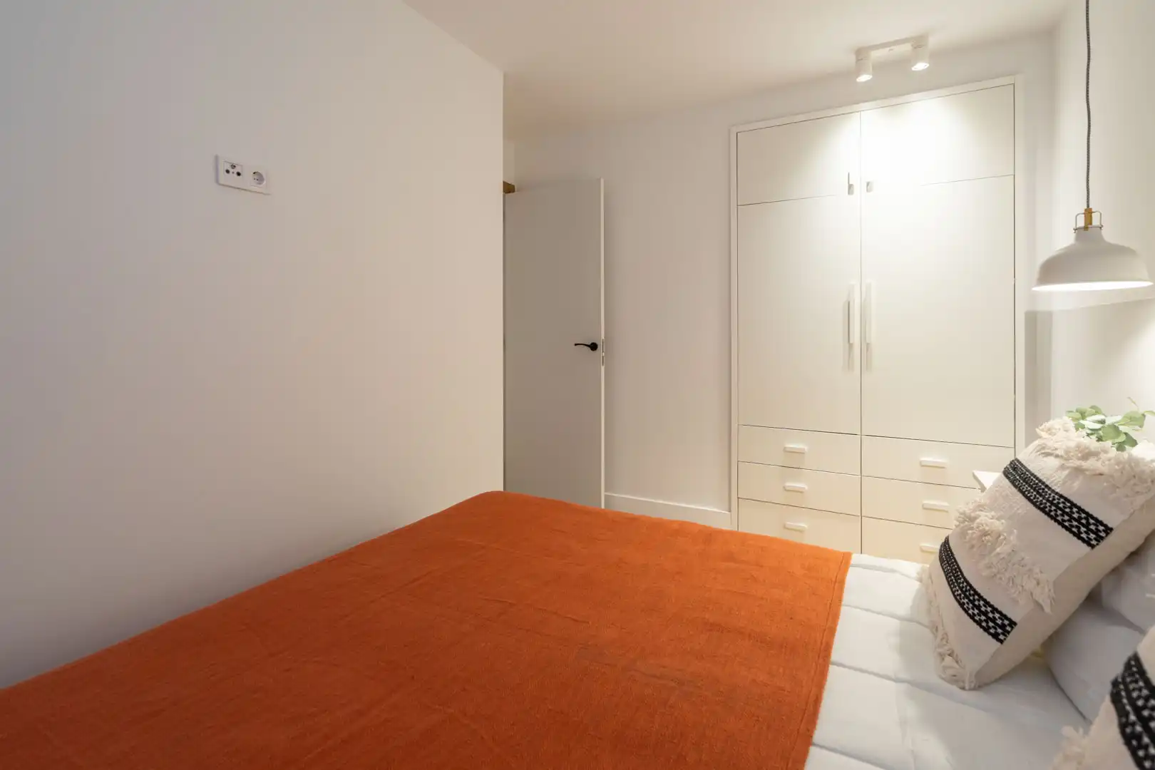 Bedroom of Flat for rent in Madrid  with Heating, Furnished and Oven