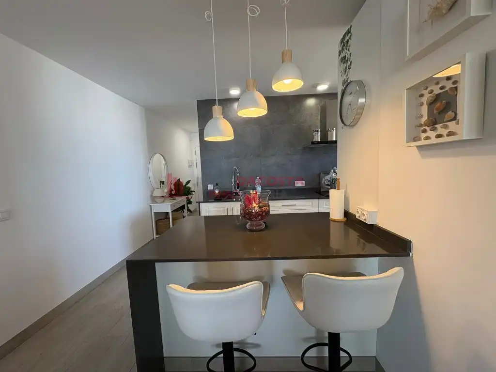Appartement compact avec ascenseur à louer à Avenida Antilla De La, imagen 8