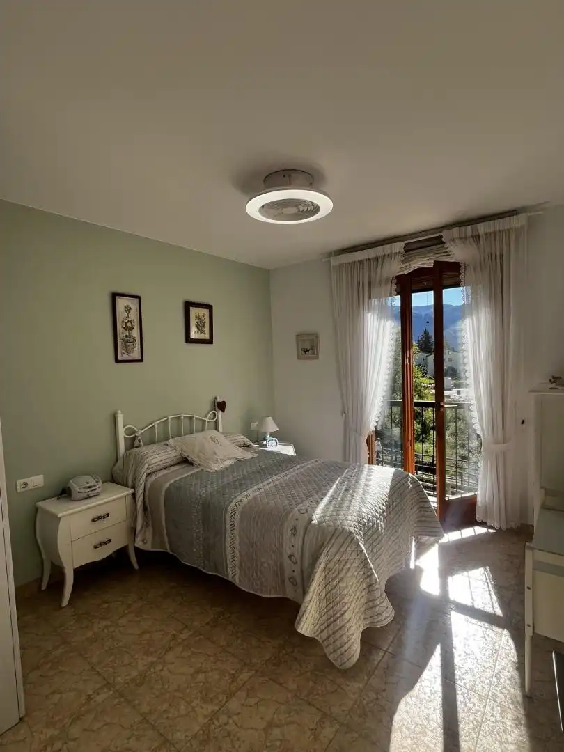 Habitación de Piso en venta en Bagà, Barcelona