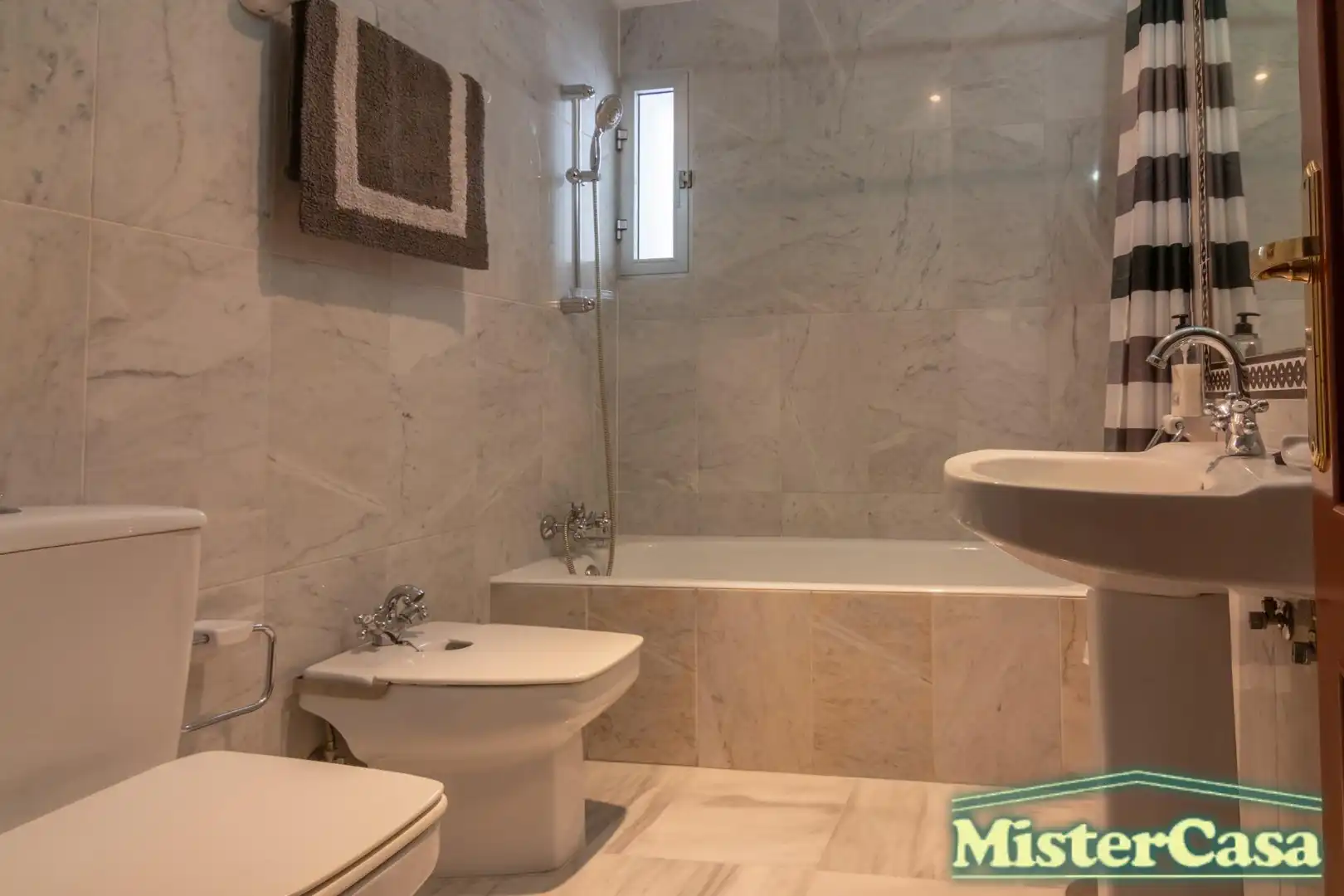 Bathroom of Flat for sale in Jerez de la Frontera  with Air Conditioner, Terrace and Balcony