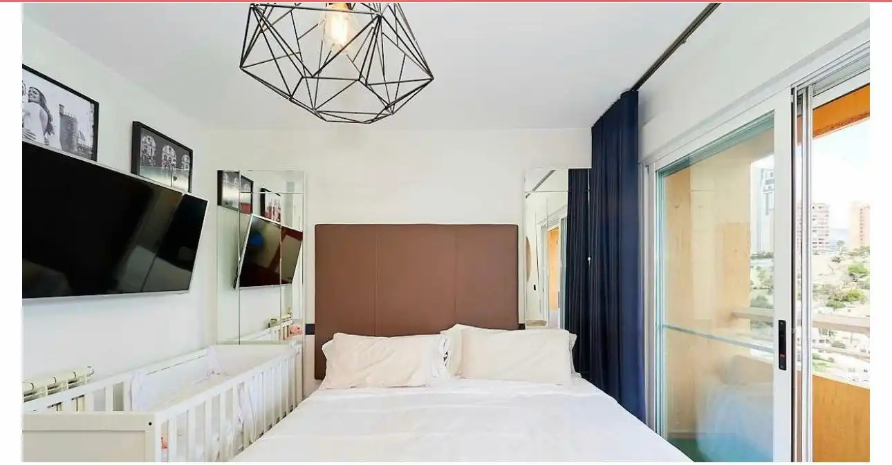Maison mitoyenne avec terrasse à vendre à Calle Luarca, imagen 12