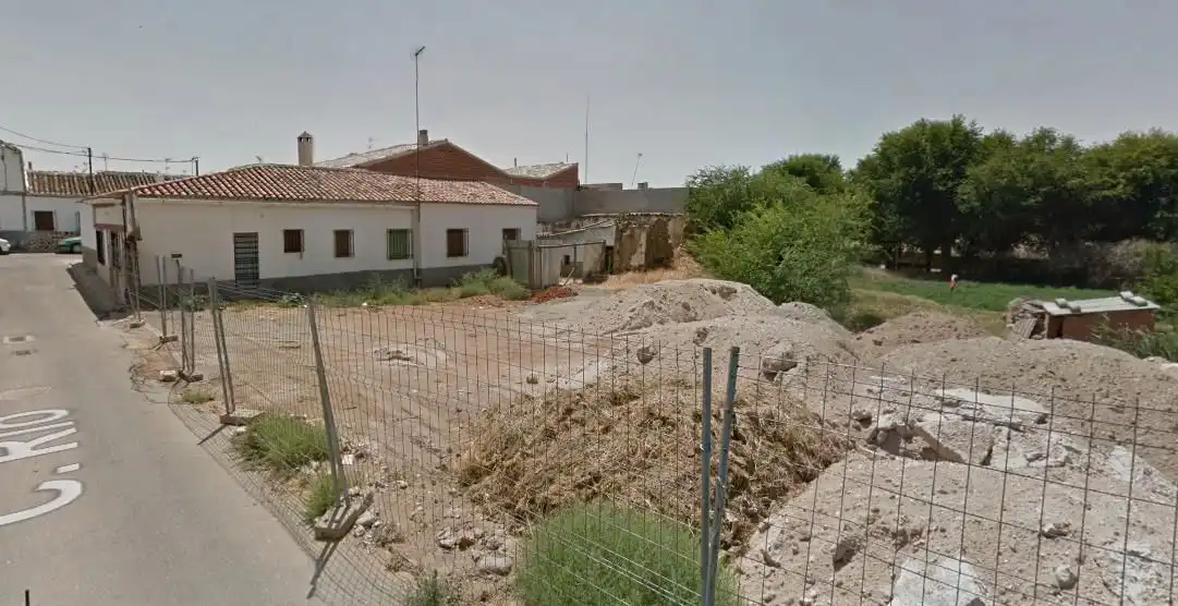 Terreny residencial en venda a Polán, imagen 3