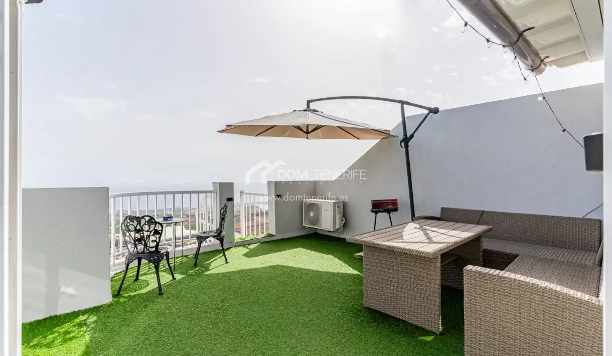 Terrassa de Casa o xalet en venda en Adeje amb Terrassa i Moblat