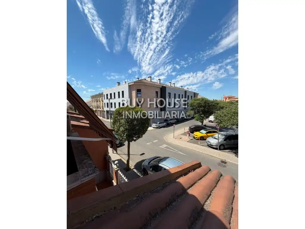 Vista exterior de Casa o chalet en venta en Illescas