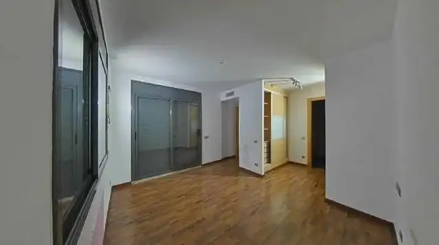 Habitación de Casa o chalet en venta en Vilanova i la Geltrú con Aire acondicionado, Jardín privado y Terraza