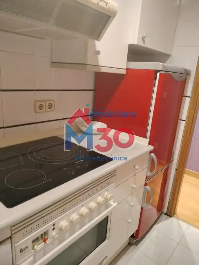 Cuina de Apartament en venda en Miranda de Ebro amb Calefacció i Traster