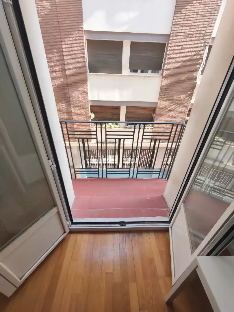 Terrassa de Estudi de lloguer en Madrid amb Aire condicionat, Calefacció i Moblat