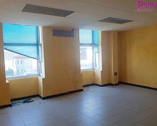 Office for sale in Torrelavega 