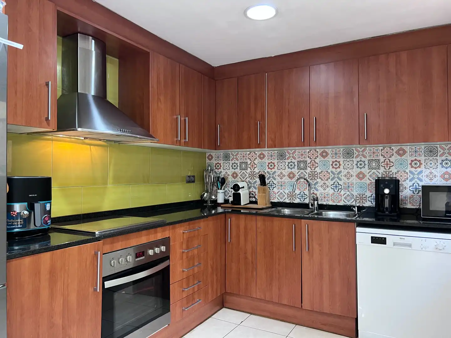 Cocina de Casa o chalet en venta en Canet de Mar con Aire acondicionado, Calefacción y Terraza
