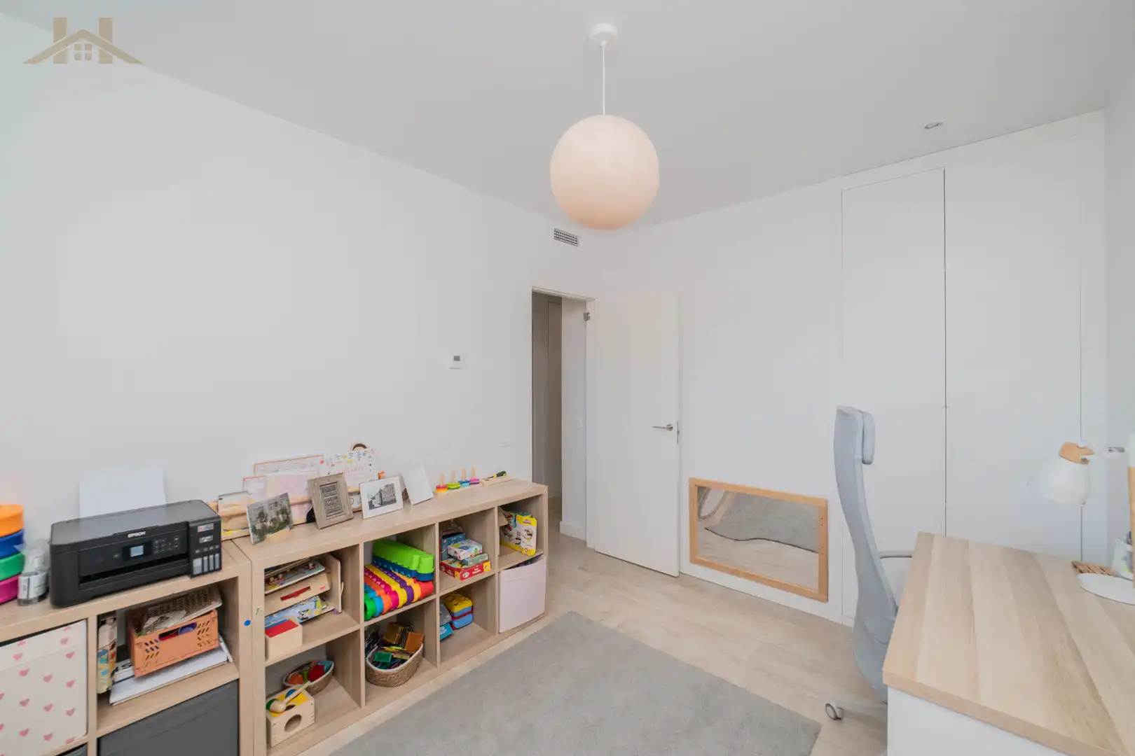 Habitación de Piso en venta en Boadilla del Monte con Aire acondicionado, Calefacción y Jardín privado