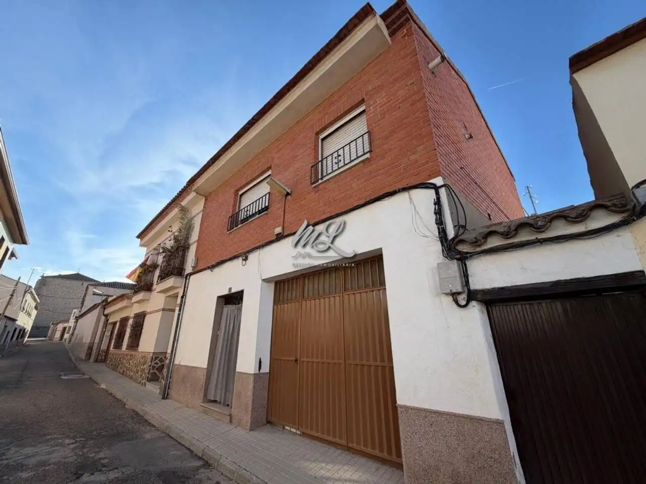 Vista exterior de Casa adosada en venta en Sonseca con Calefacción y Terraza
