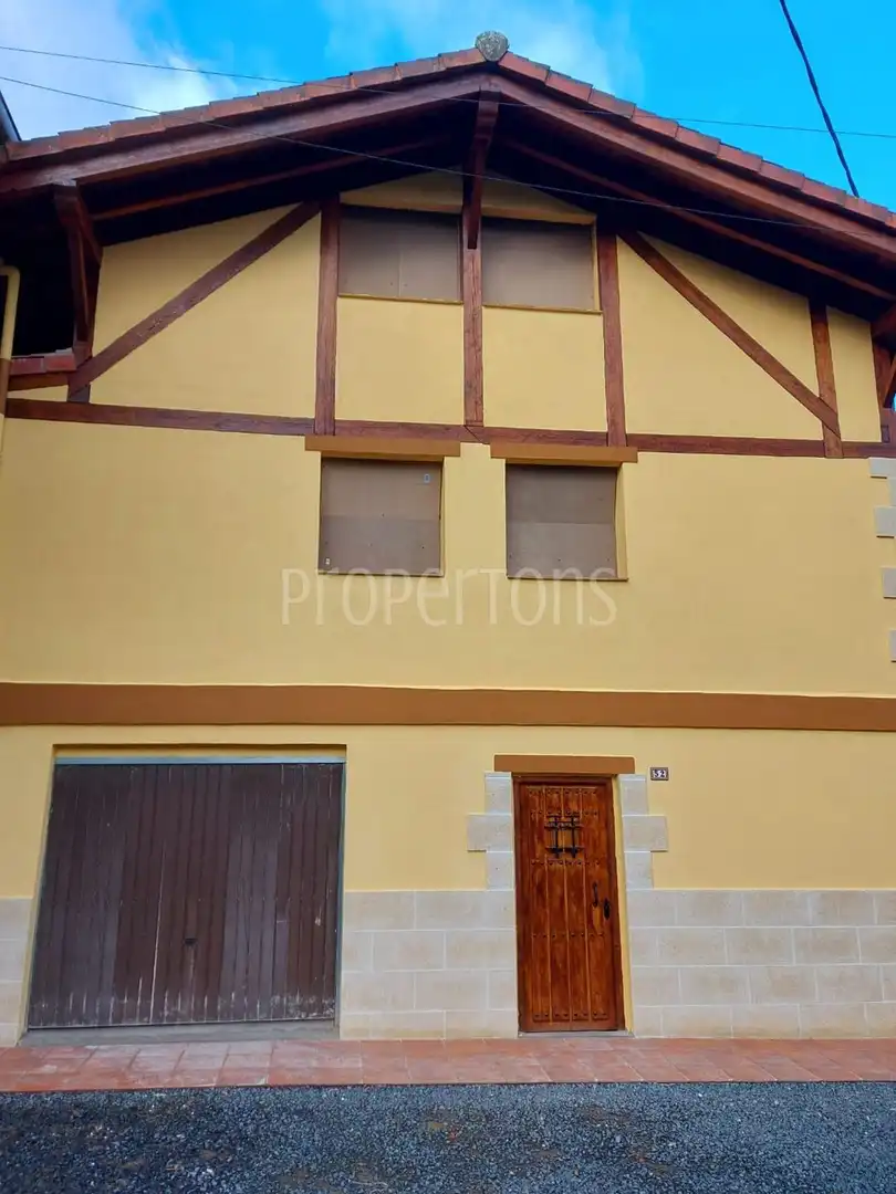Vista exterior de Casa o chalet en venta en Zeanuri