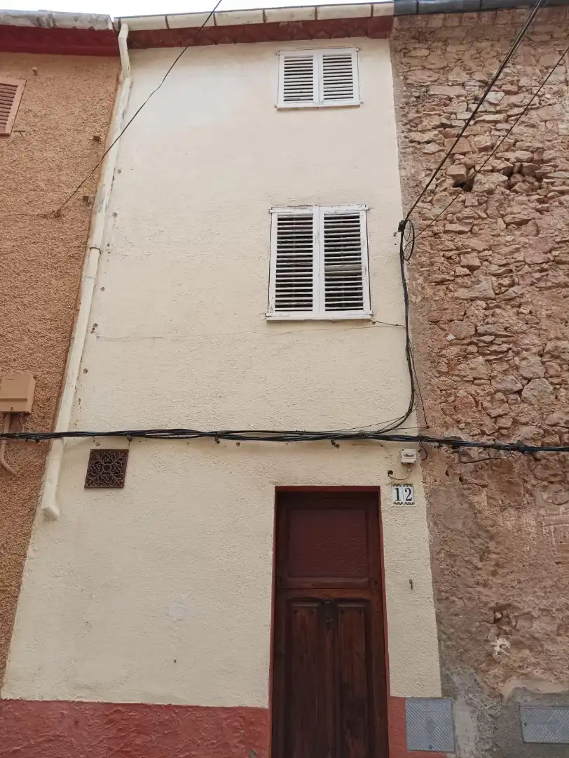 Vista exterior de Casa o xalet en venda en Capçanes amb Calefacció, Jardí privat i Parquet
