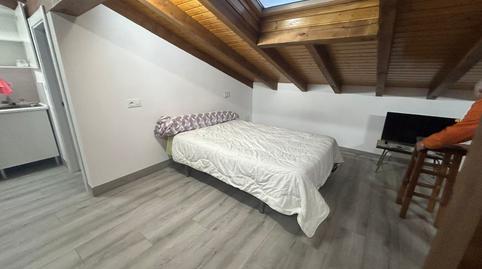 Foto 3 de Ático de alquiler en Torrelavega - Av Bilbao, Sierrapando, Torrelavega