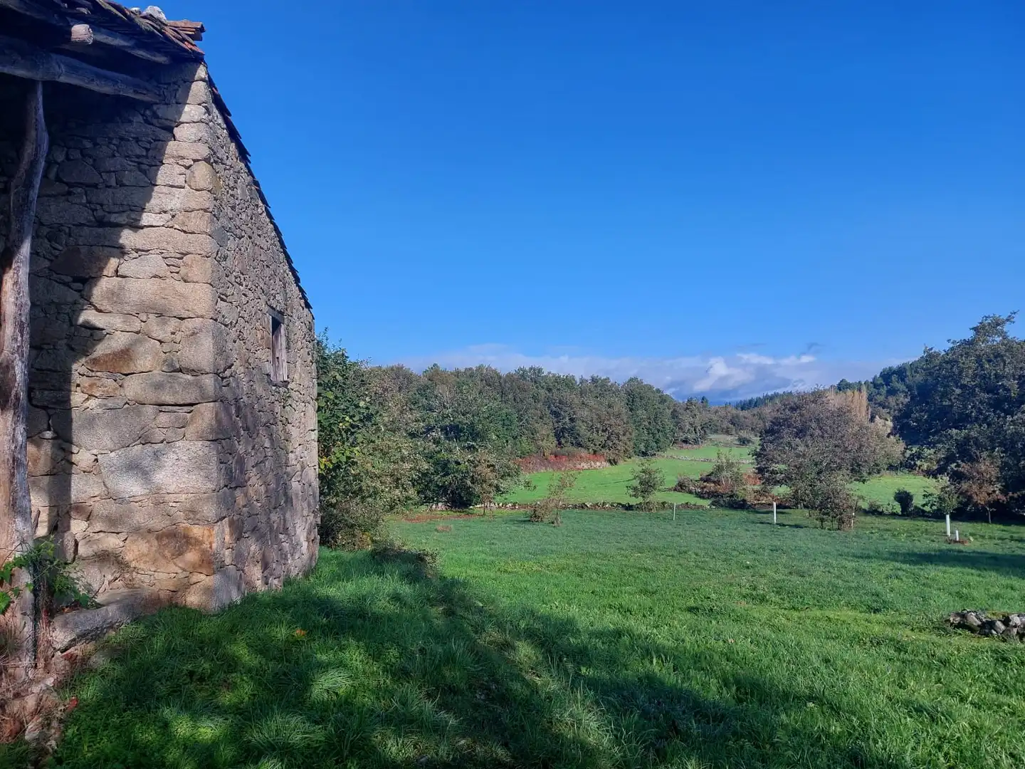 Country house with garden for sale in Sober, imagen 4