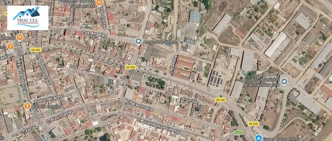Vista exterior de Casa o chalet en venta en Aznalcóllar con Jardín privado y Piscina comunitaria