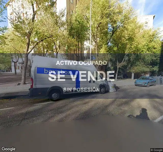 Aparcament de Pis en venda en Madrid
