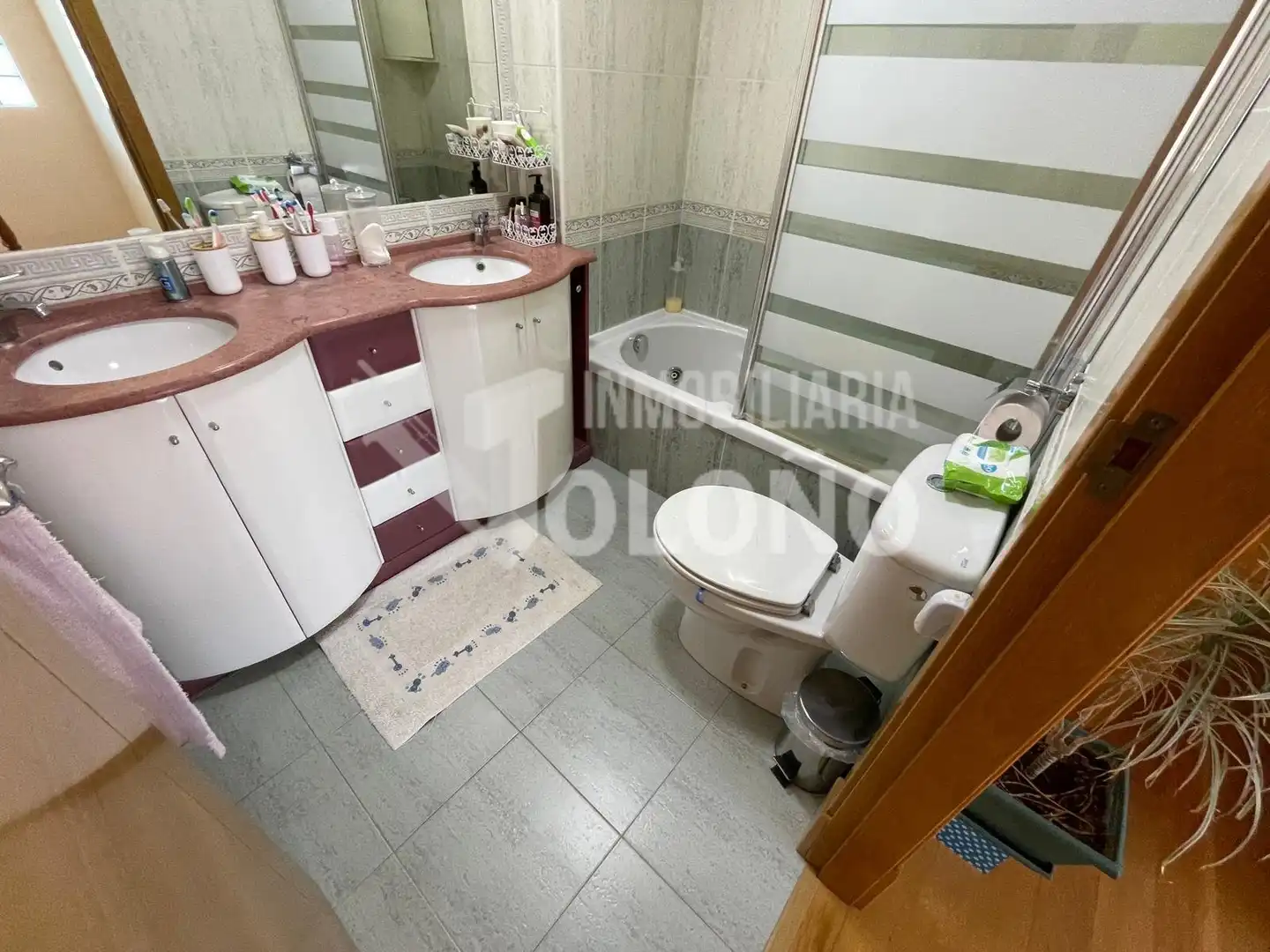 Bany de Casa adosada en venda en Alesanco amb Calefacció, Jardí privat i Parquet