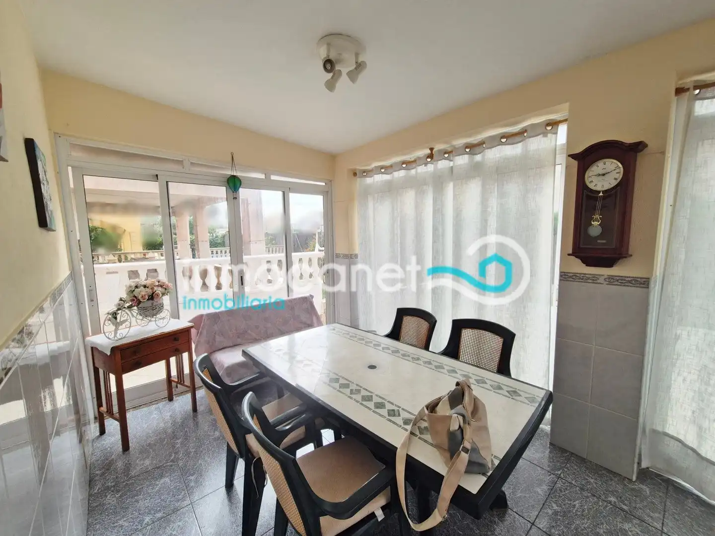 Comedor de Casa o chalet en venta en Oliva con Jardín privado, Terraza y Trastero