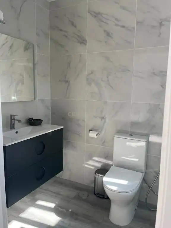Bathroom of Buildings for sale in Fuengirola