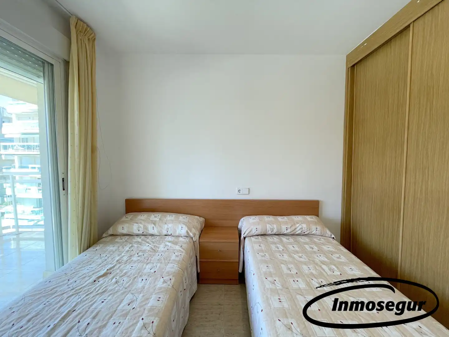 Habitación de Piso en venta en Salou con Calefacción, Terraza y Amueblado