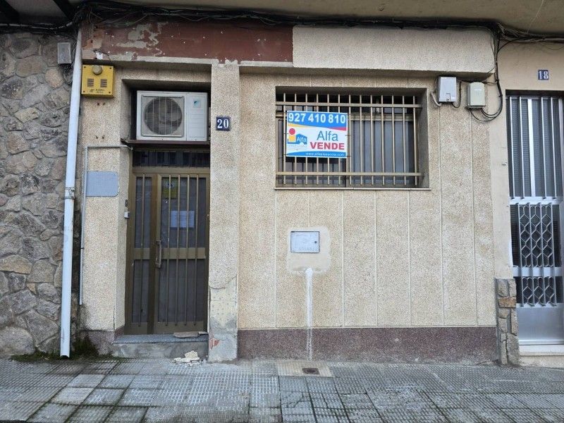 Exterior view of Premises for sale in Casas del Castañar