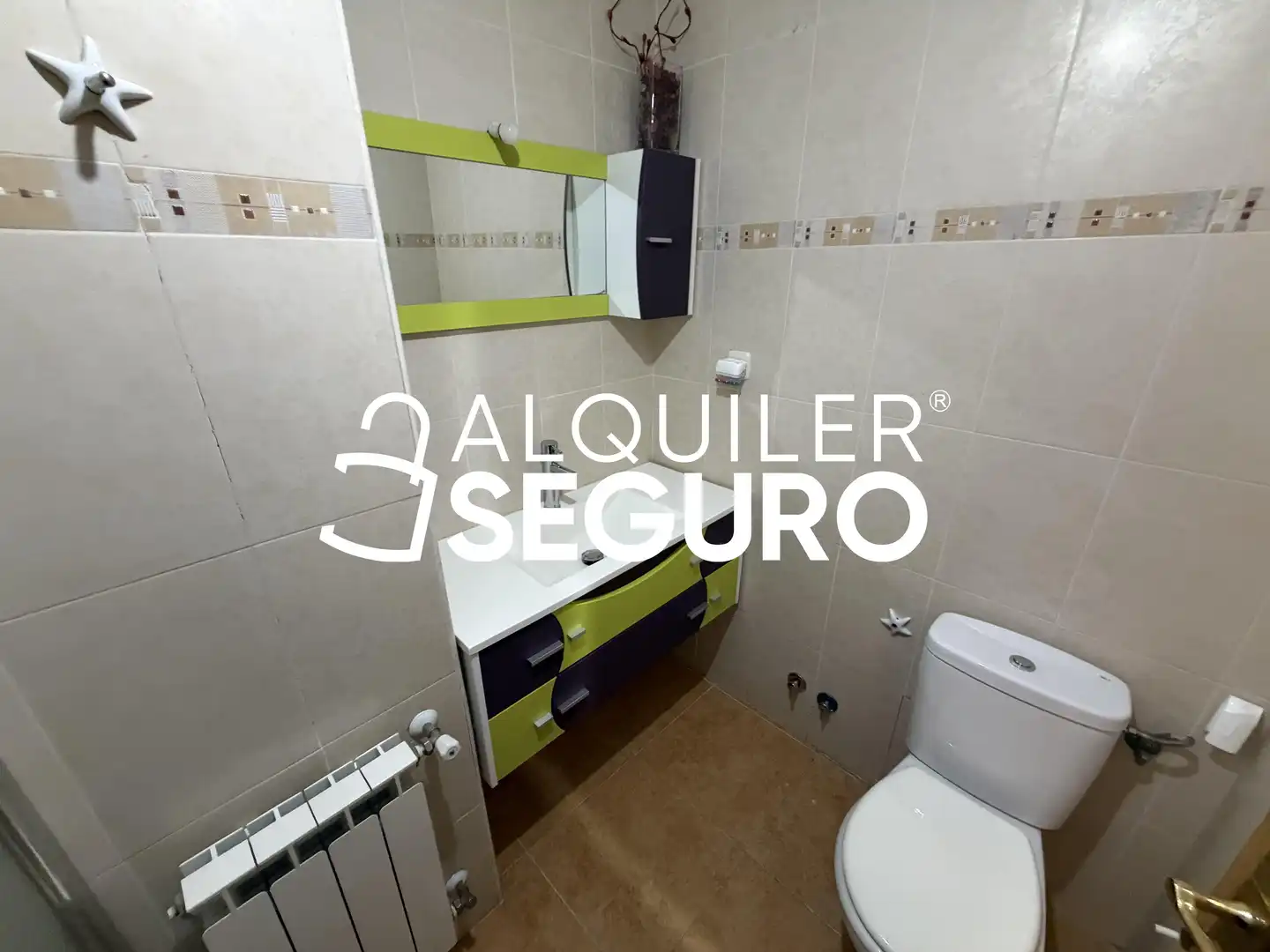 Badezimmer von Wohnung zur Miete in Torrejón de Velasco mit Klimaanlage, Heizung und Abstellraum