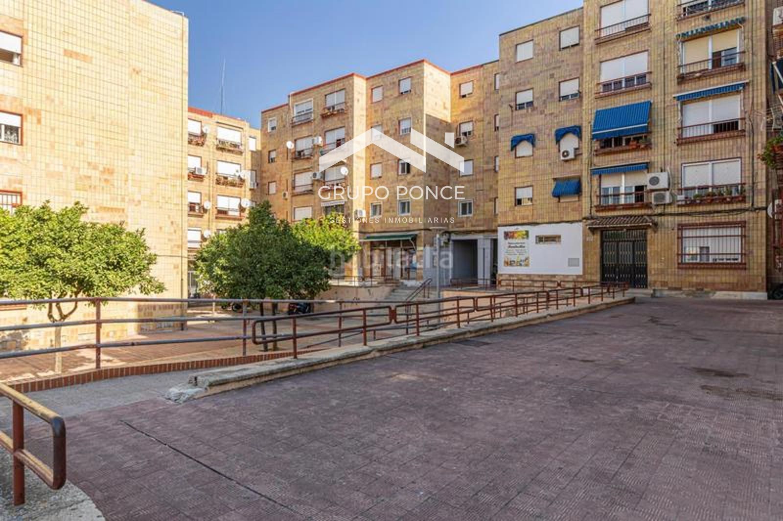 Exterior view of Flat for sale in Jerez de la Frontera  with Air Conditioner