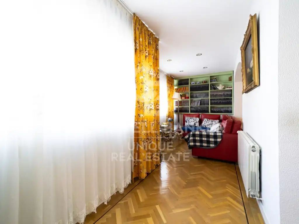 Sala de estar de Ático en venta en Madrid con Aire acondicionado, Calefacción y Amueblado
