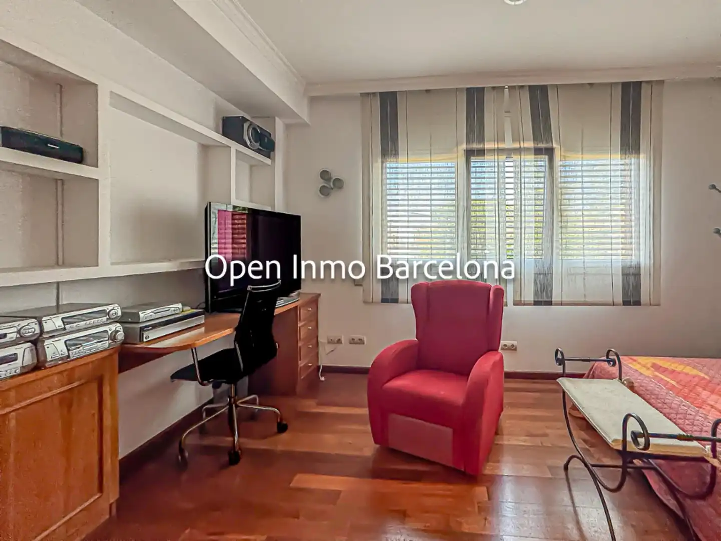 Houses for sale in Castelldefels  with Air Conditioner, Heating and Private garden