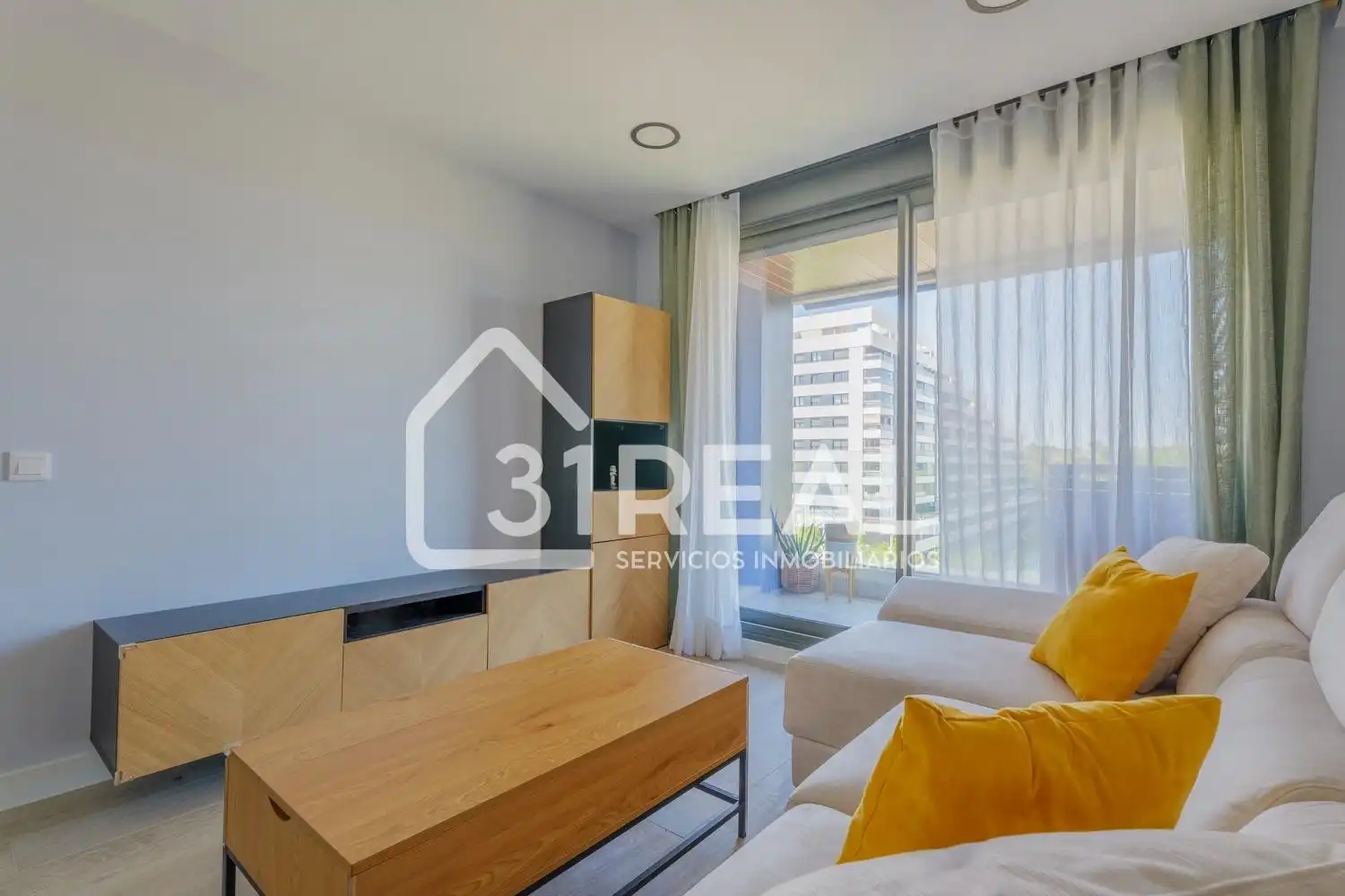 Bedroom of Flat for sale in Madrid  with Air Conditioner, Heating and Terrace