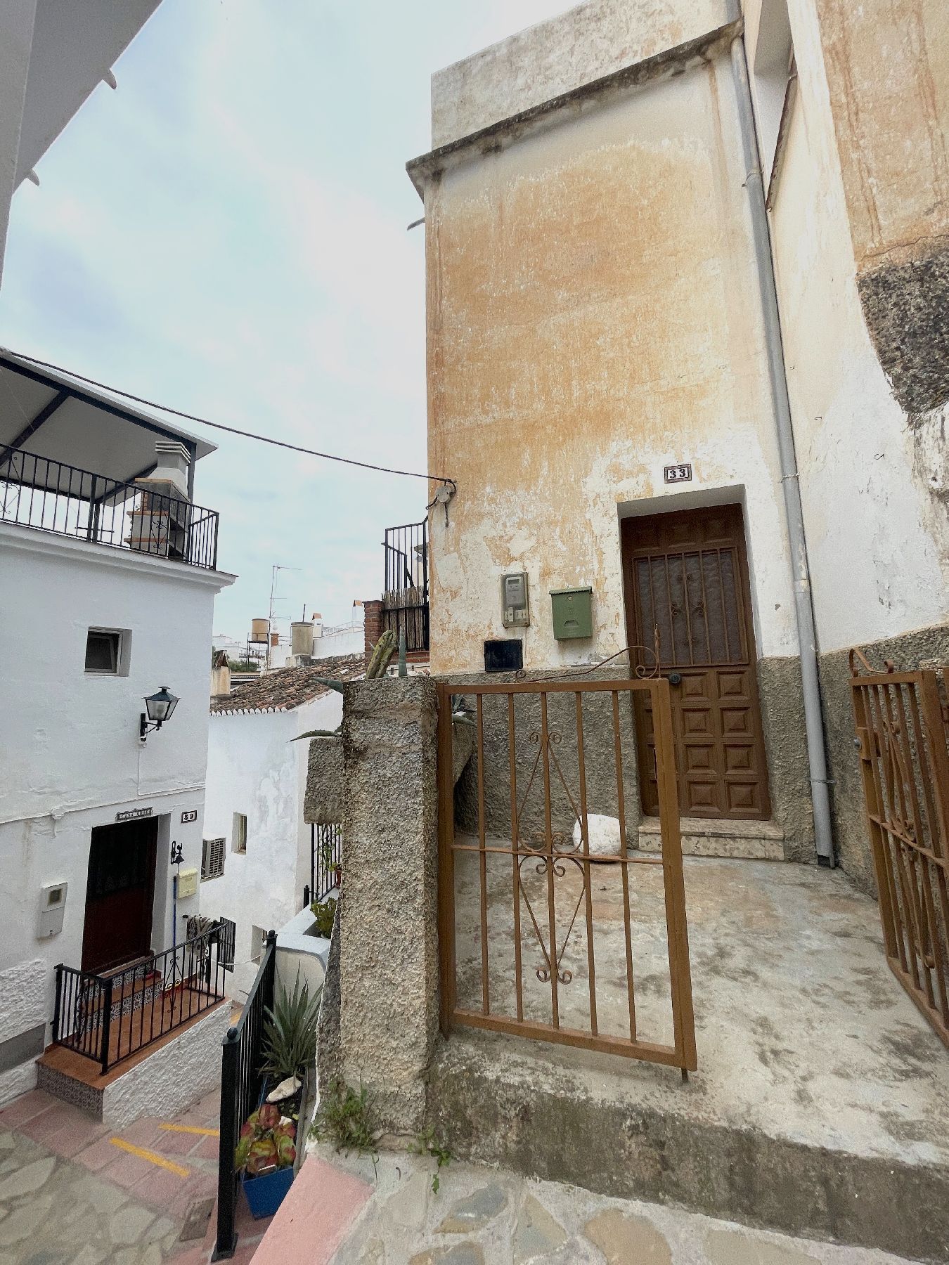 Exterior view of Single-family semi-detached for sale in Cómpeta