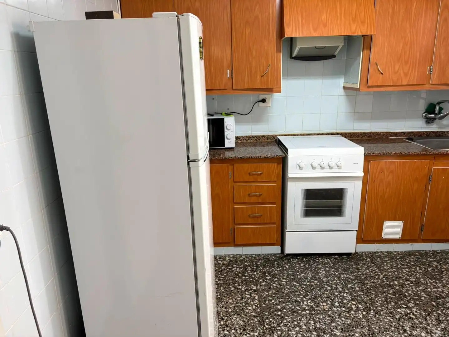 Kitchen of Flat for rent in Elche / Elx  with Furnished