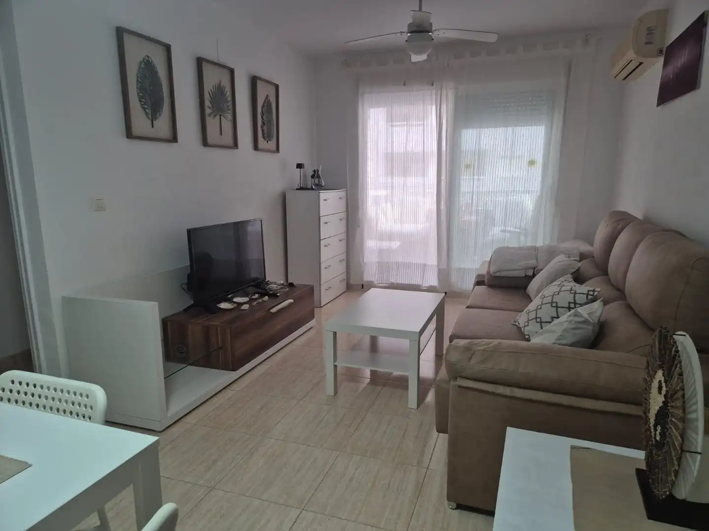 Apartment with pool for sale in Avenida Central 10, imagen 3