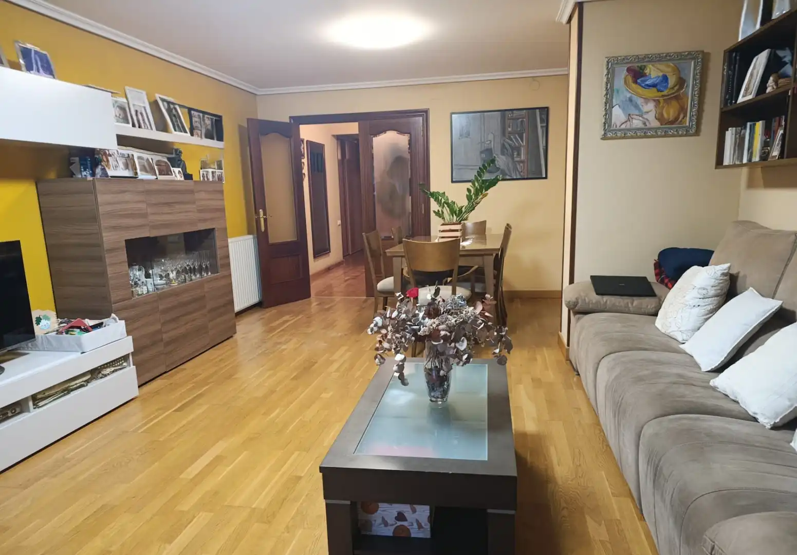 Flat with lift for sale in Carrer dels Sants Just i Pastor