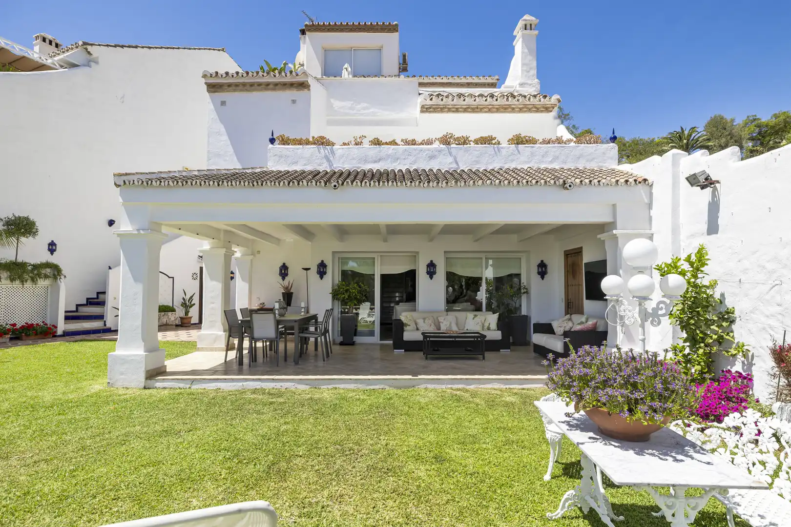 Casa con piscina en venta en Marbella Centro