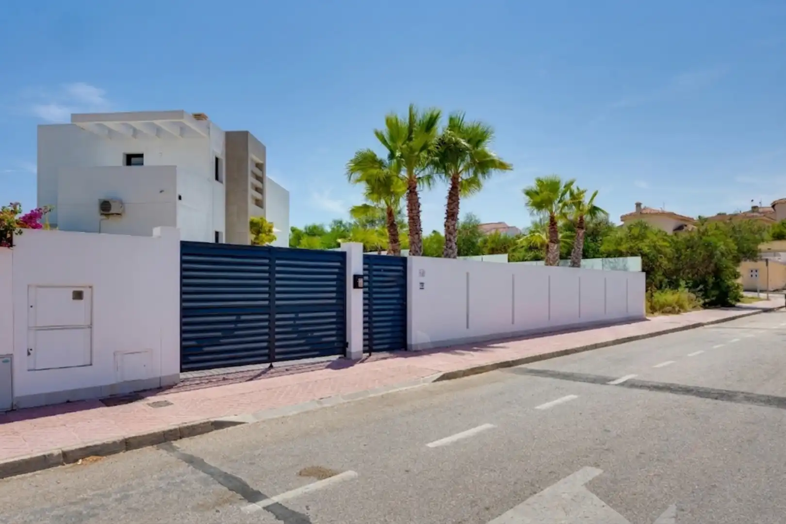 Vista exterior de Casa o xalet en venda en Rojales amb Terrassa, Traster i Balcó
