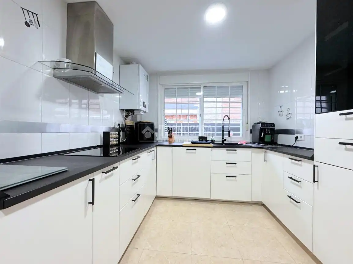 Maison jumelée avec jardin à vendre à Las Castañeras - Bulevar, imagen 5
