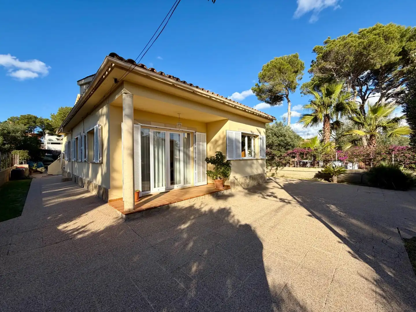 Exterior view of Houses for sale in Calvià  with Heating, Terrace and Furnished