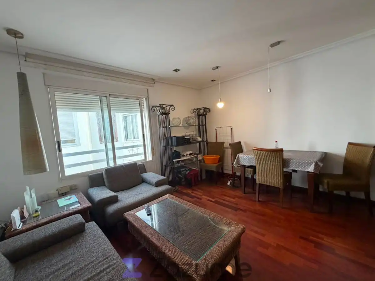 Sala de estar de Piso de alquiler en Valencia con Parquet, Amueblado y Horno