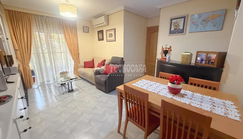 Photo 1 of Flat for sale in Vista Alegre, Madrid