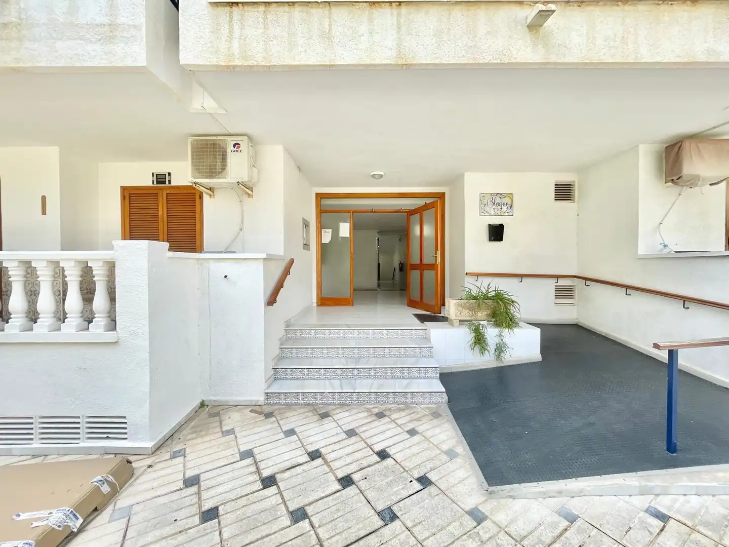 Wohnung zur Miete in Torrevieja mit Klimaanlage, Heizung und Schwimmbad