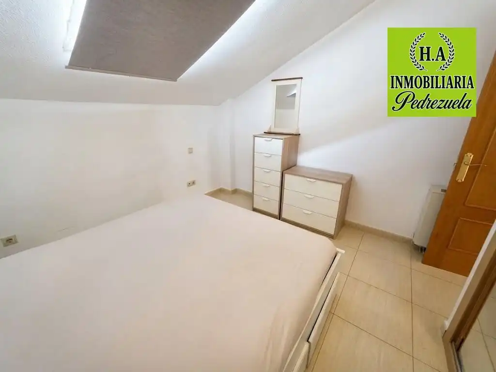 Habitación de Dúplex de alquiler en Pedrezuela con Calefacción