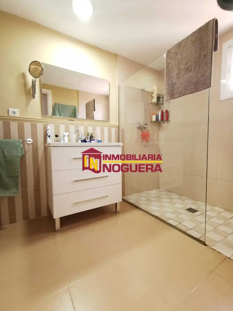Dormitori de Casa o xalet en venda en Écija amb Aire condicionat, Calefacció i Jardí privat