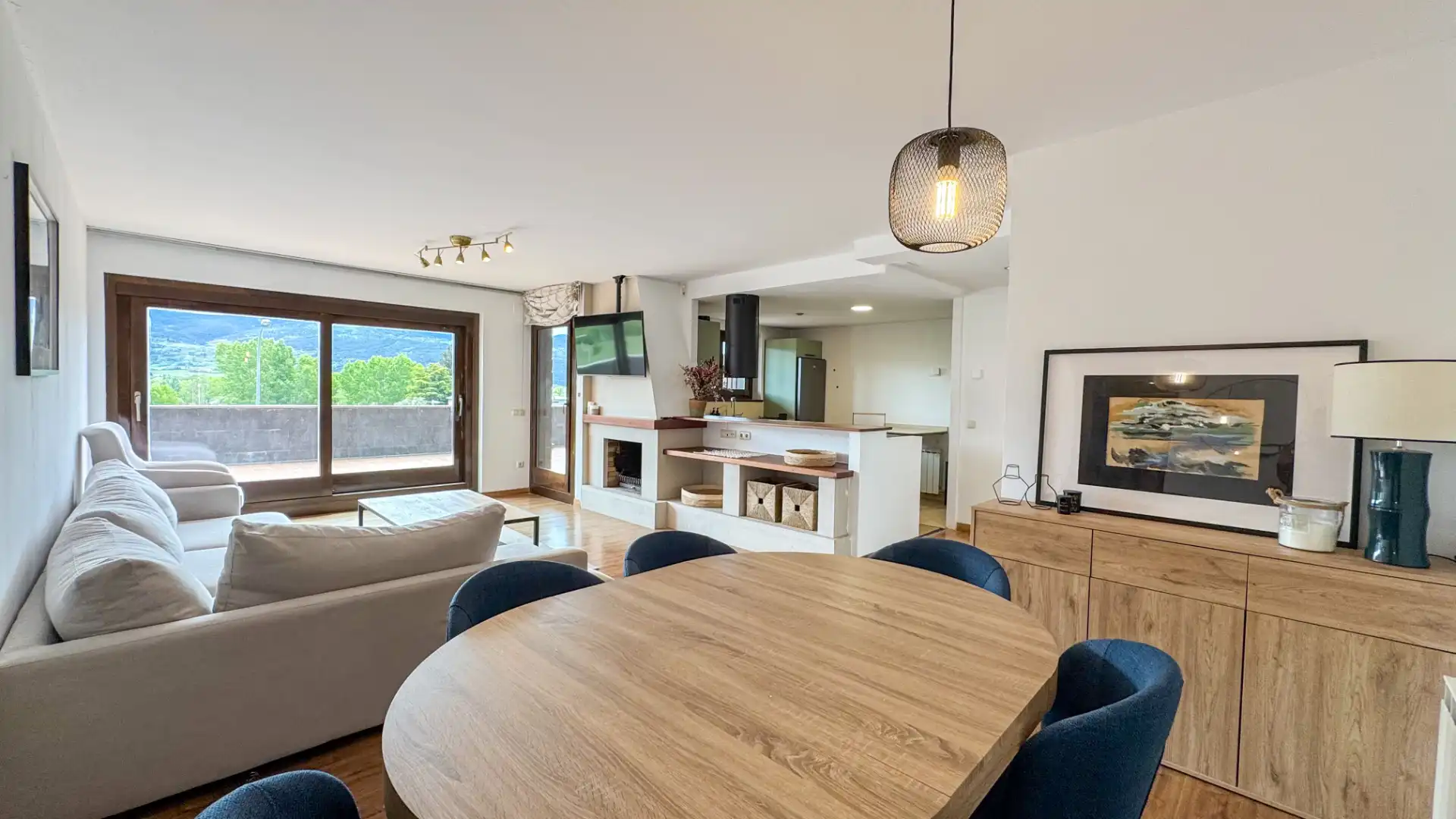 Esszimmer von Wohnung zum Verkauf in Puigcerdà mit Heizung, Parkett und Terrasse