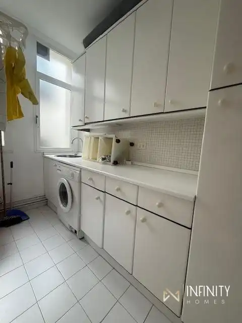 Cocina de Piso de alquiler en Bilbao  con Calefacción