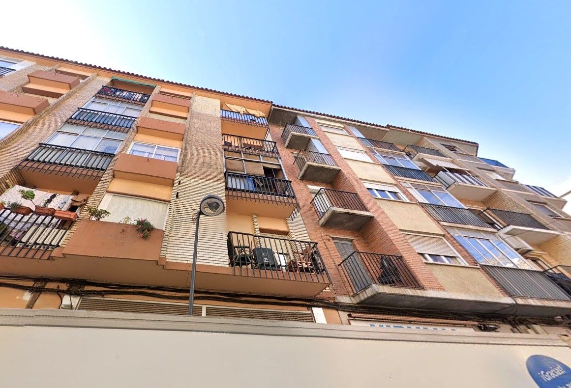 Pis en venda a Italia, Barrio de Delicias