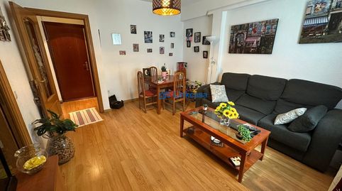 Foto 3 de Piso en venta en Pedro Escudero, Palomeras Bajas, Madrid Capital