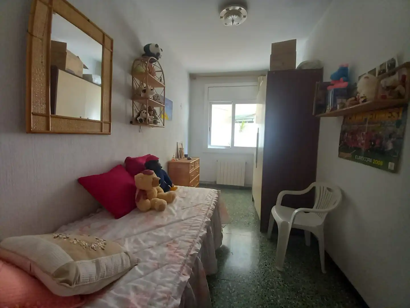 Schlafzimmer von Wohnung zum Verkauf in Badalona mit Klimaanlage, Heizung und Terrasse